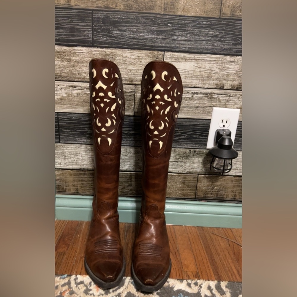 Ariat knew high boots